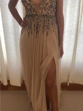 Aidan Mattox Elegant Peach Beaded Plunge Evening Dress